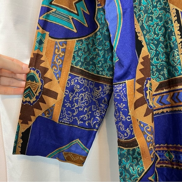 August Max Aztec Lightweight Button Down Shirt - Size 1X - Picture 3 of 9